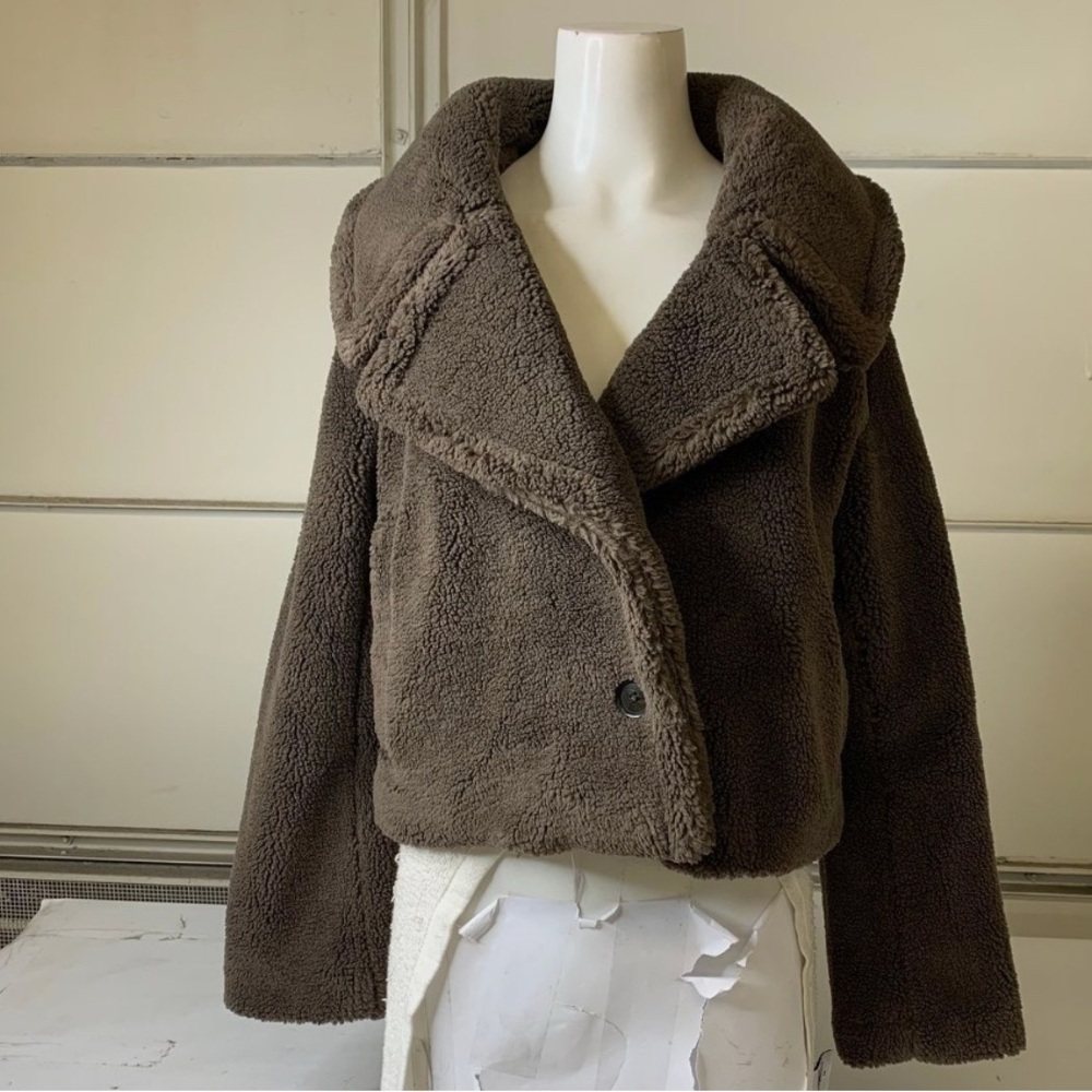 VINTAGE FAUX FUR JACKET (Color:  Mushroom)